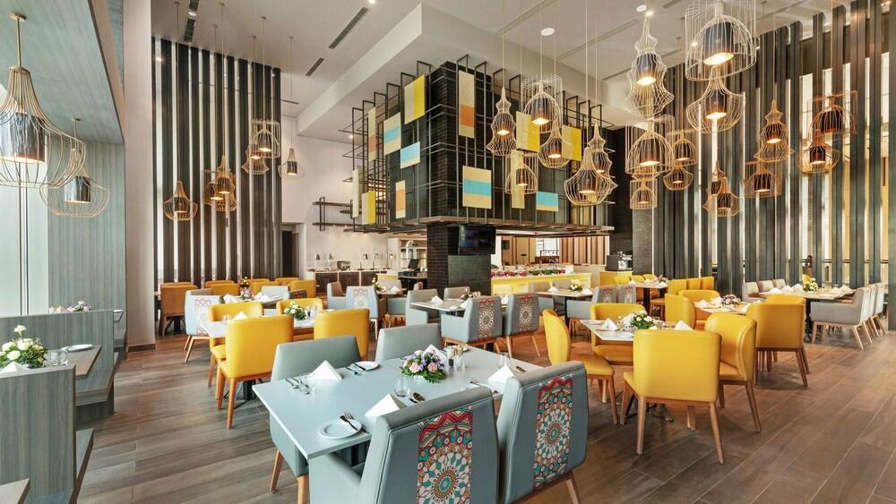 Grand Mercure Ahmedabad Gift City - An Accor Hotels Brand ガンディーナガル エクステリア 写真