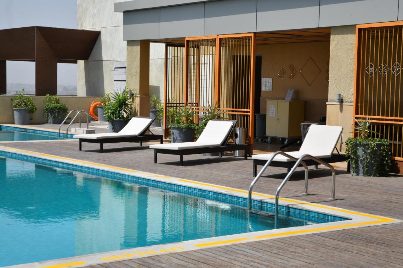 Grand Mercure Ahmedabad Gift City - An Accor Hotels Brand ガンディーナガル エクステリア 写真