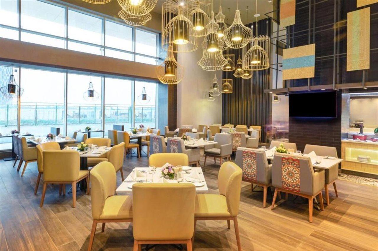 Grand Mercure Ahmedabad Gift City - An Accor Hotels Brand ガンディーナガル エクステリア 写真