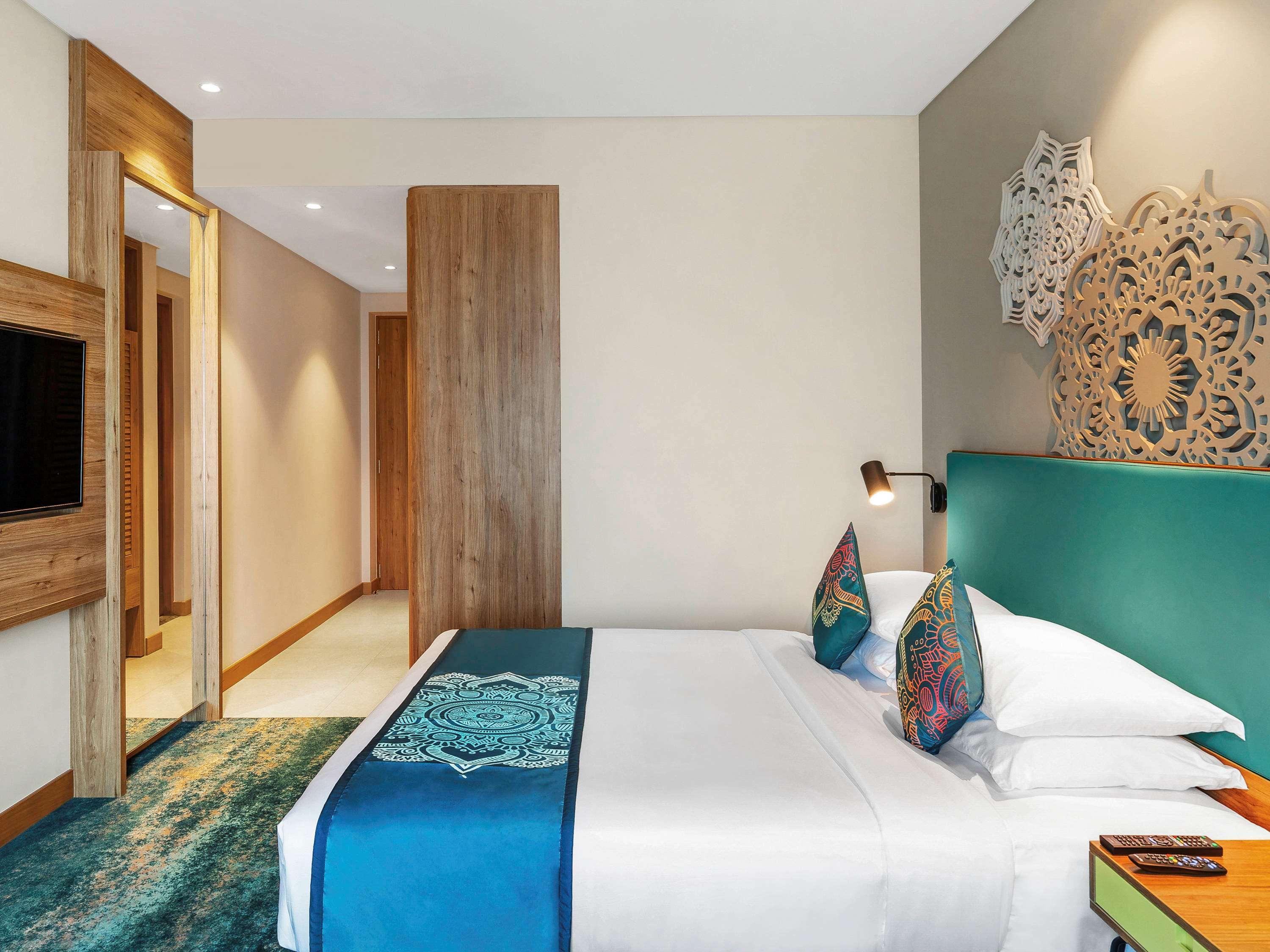 Grand Mercure Ahmedabad Gift City - An Accor Hotels Brand ガンディーナガル エクステリア 写真