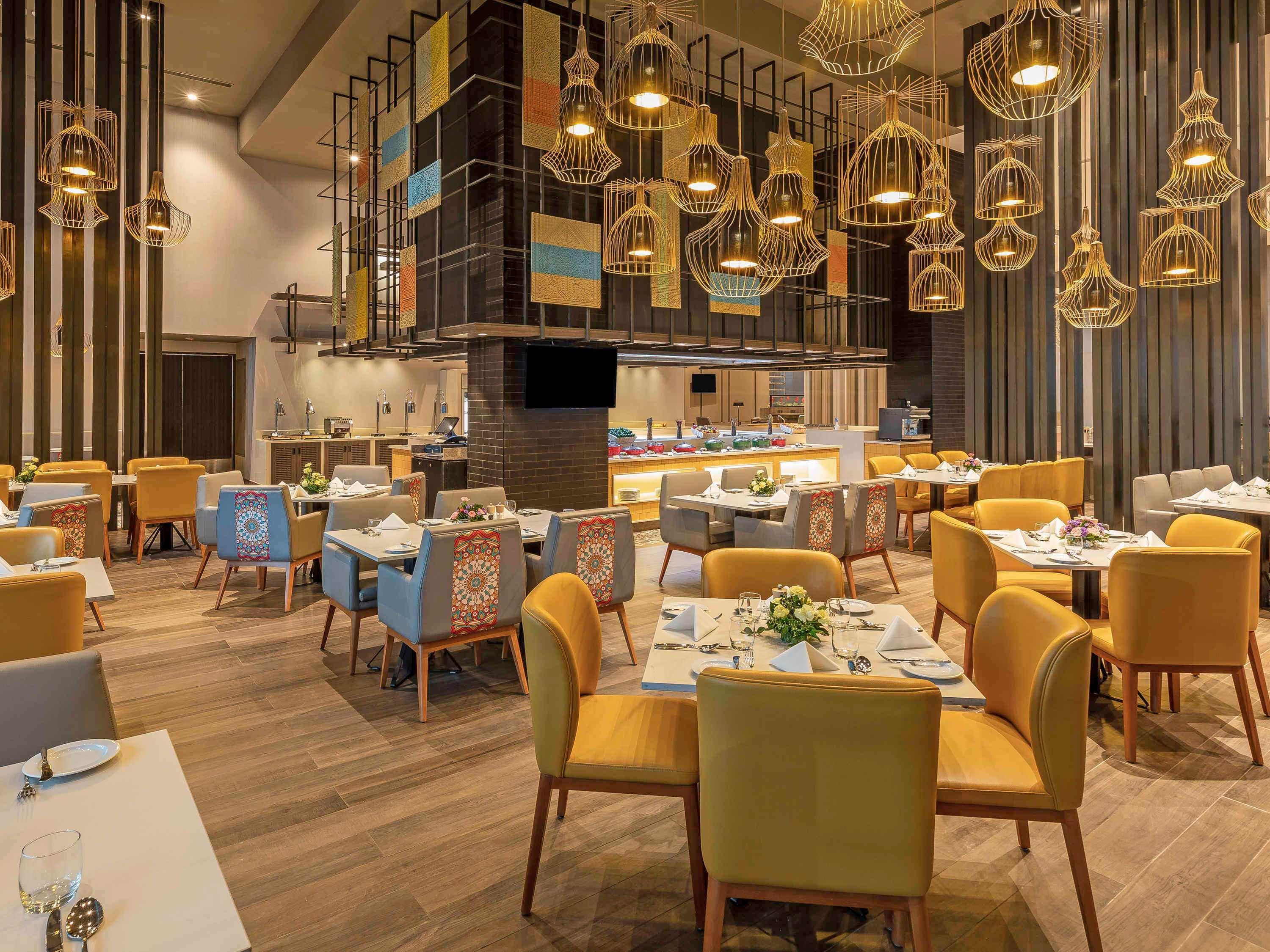 Grand Mercure Ahmedabad Gift City - An Accor Hotels Brand ガンディーナガル エクステリア 写真