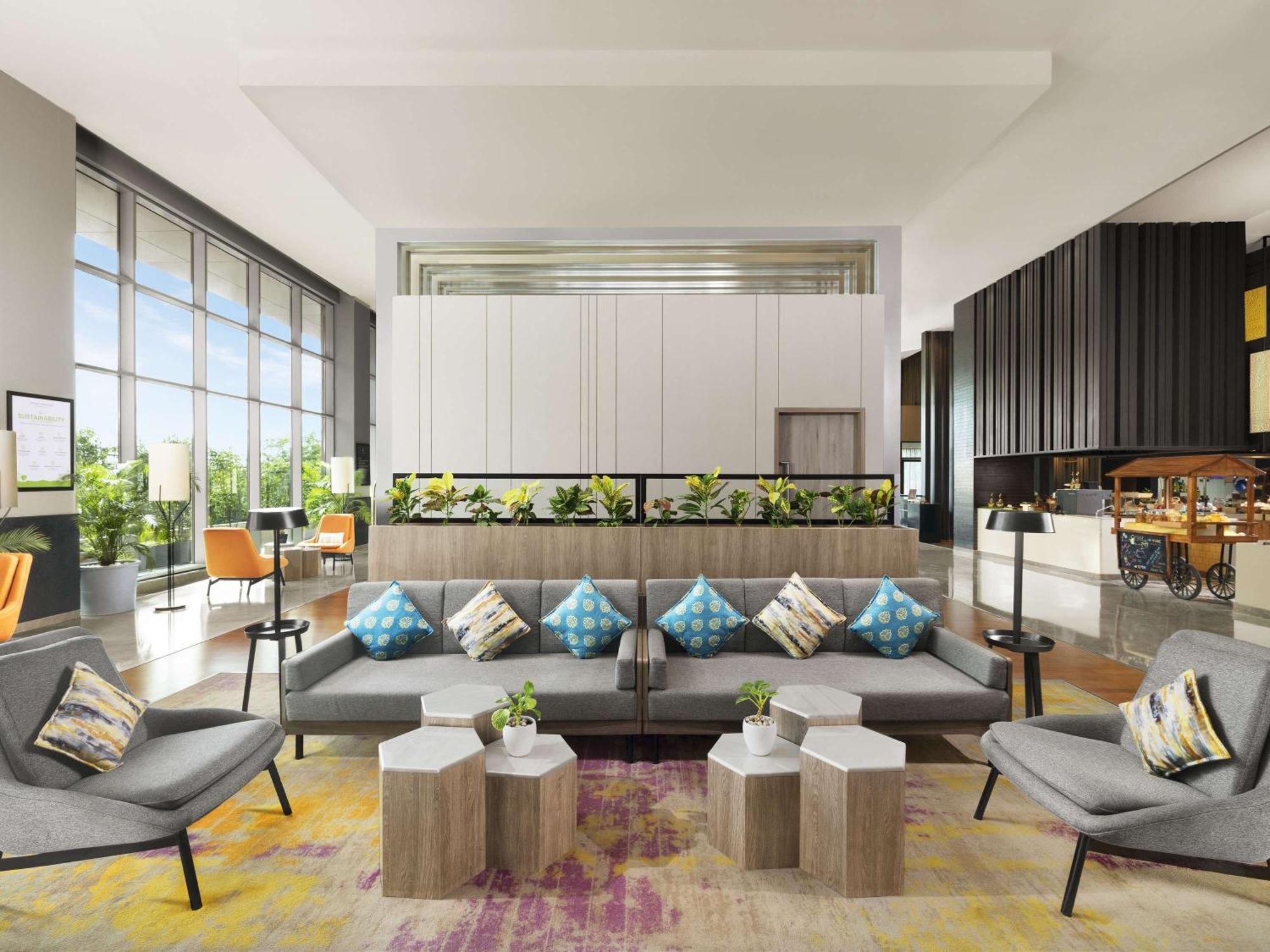 Grand Mercure Ahmedabad Gift City - An Accor Hotels Brand ガンディーナガル エクステリア 写真