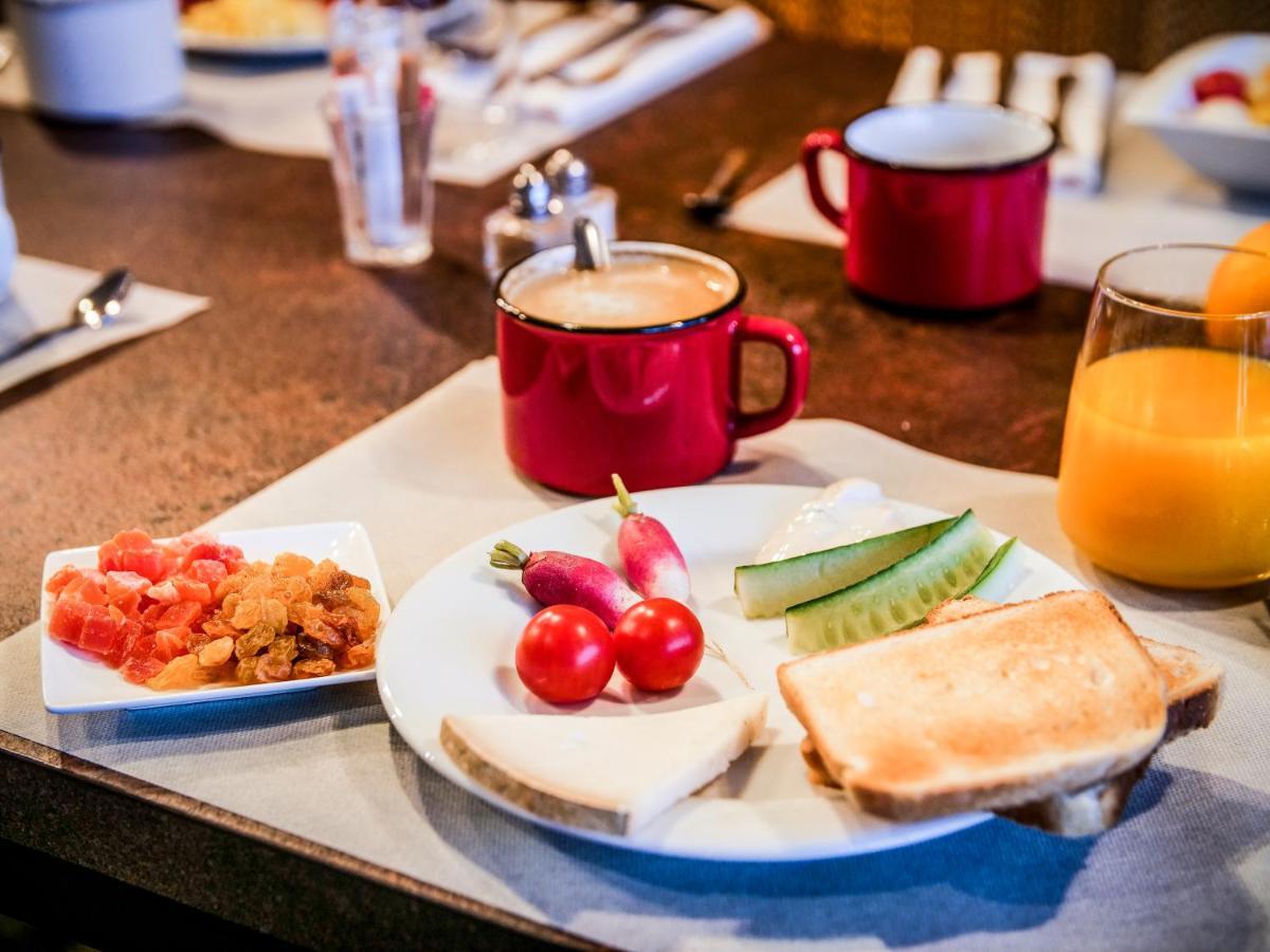 Grand Mercure Ahmedabad Gift City - An Accor Hotels Brand ガンディーナガル エクステリア 写真