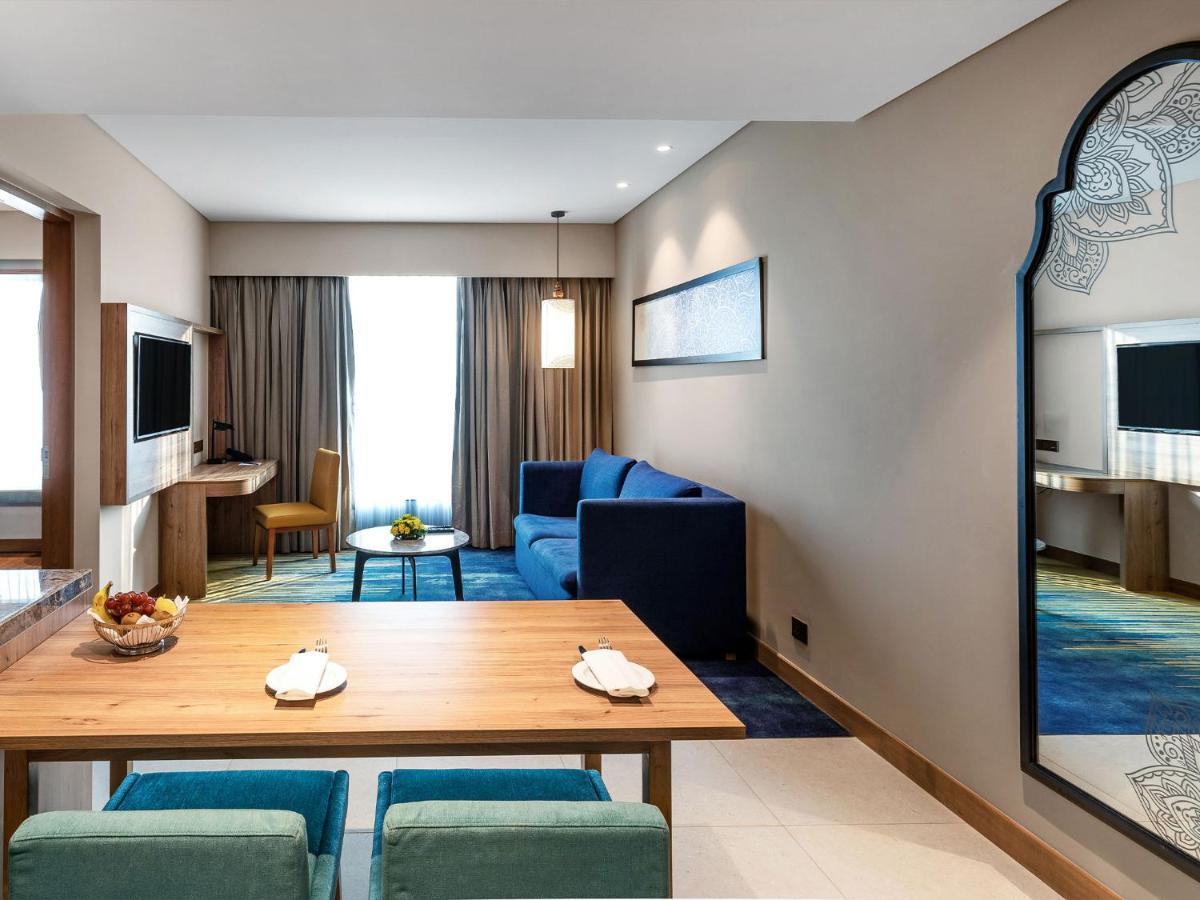 Grand Mercure Ahmedabad Gift City - An Accor Hotels Brand ガンディーナガル エクステリア 写真