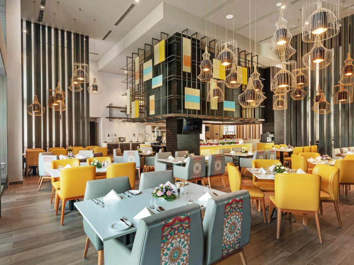 Grand Mercure Ahmedabad Gift City - An Accor Hotels Brand ガンディーナガル エクステリア 写真